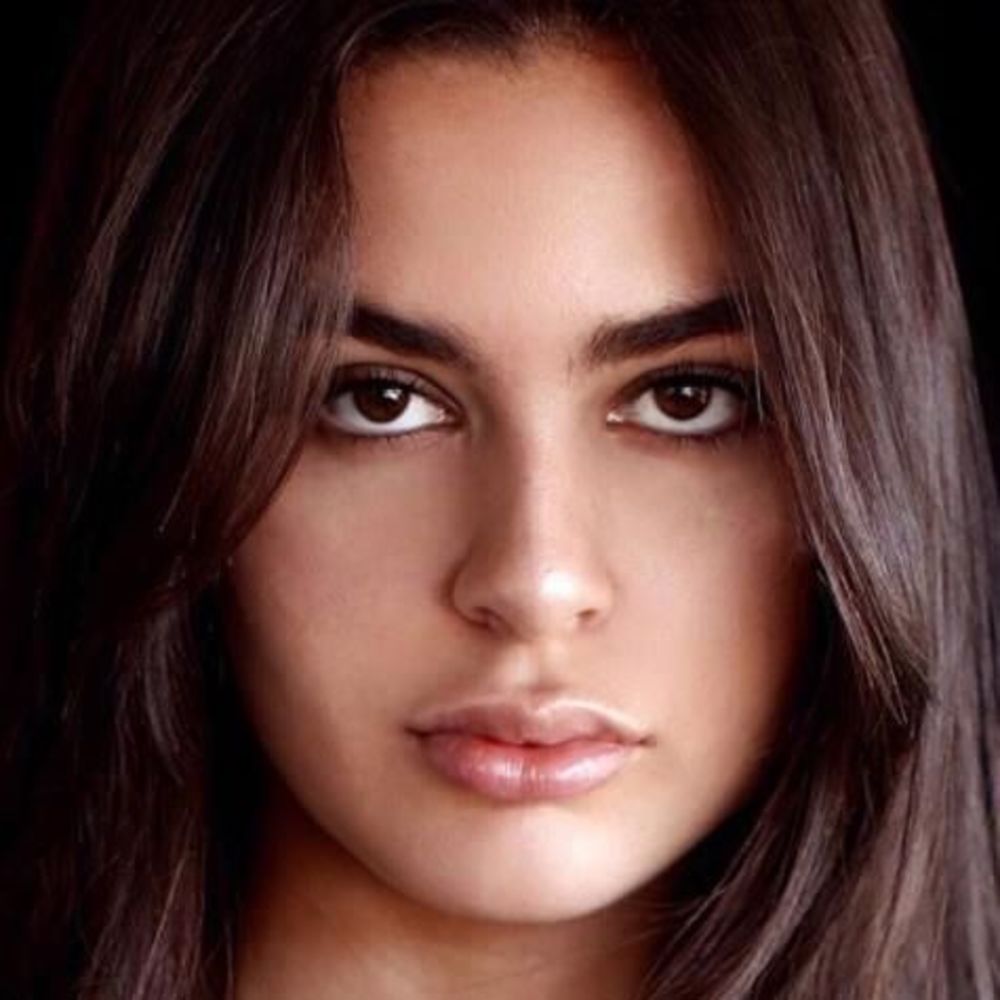 Meet your Posher, Paulina